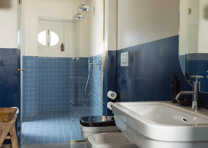 Guest house Palazzo Colombo 4*